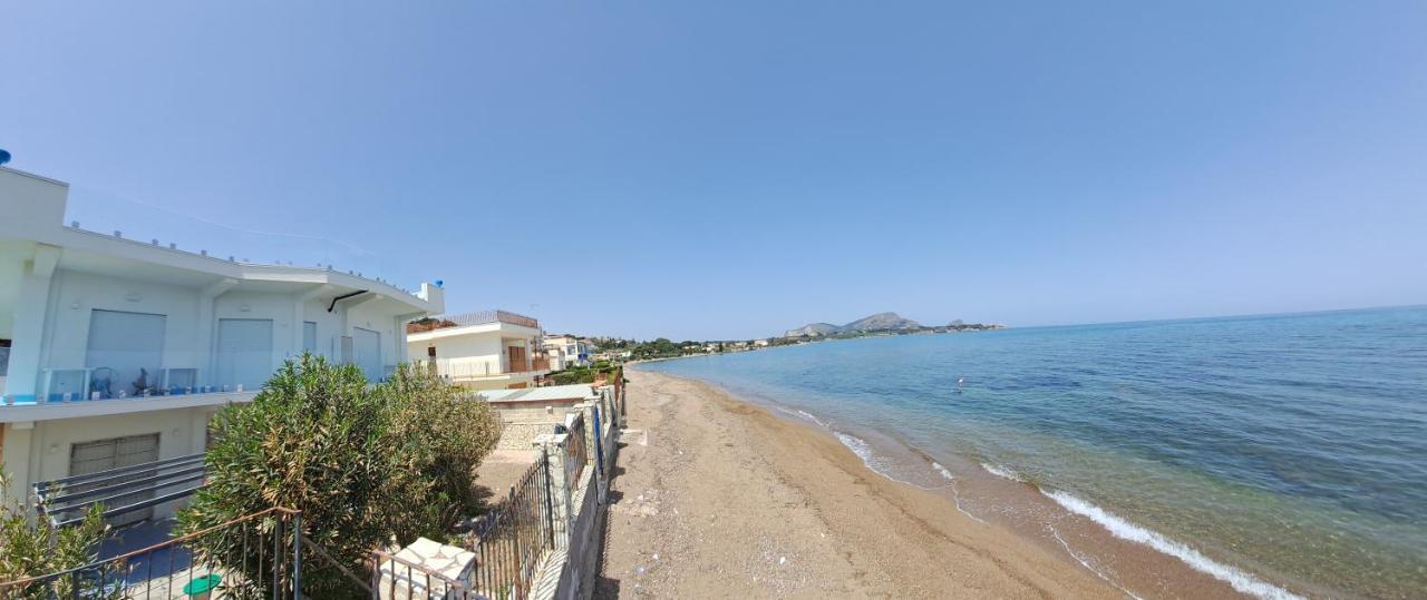 Blue Life, Sea-Luxury Rooms On The Beach Between Palermo And Cefalu' Casteldaccia Exteriér fotografie