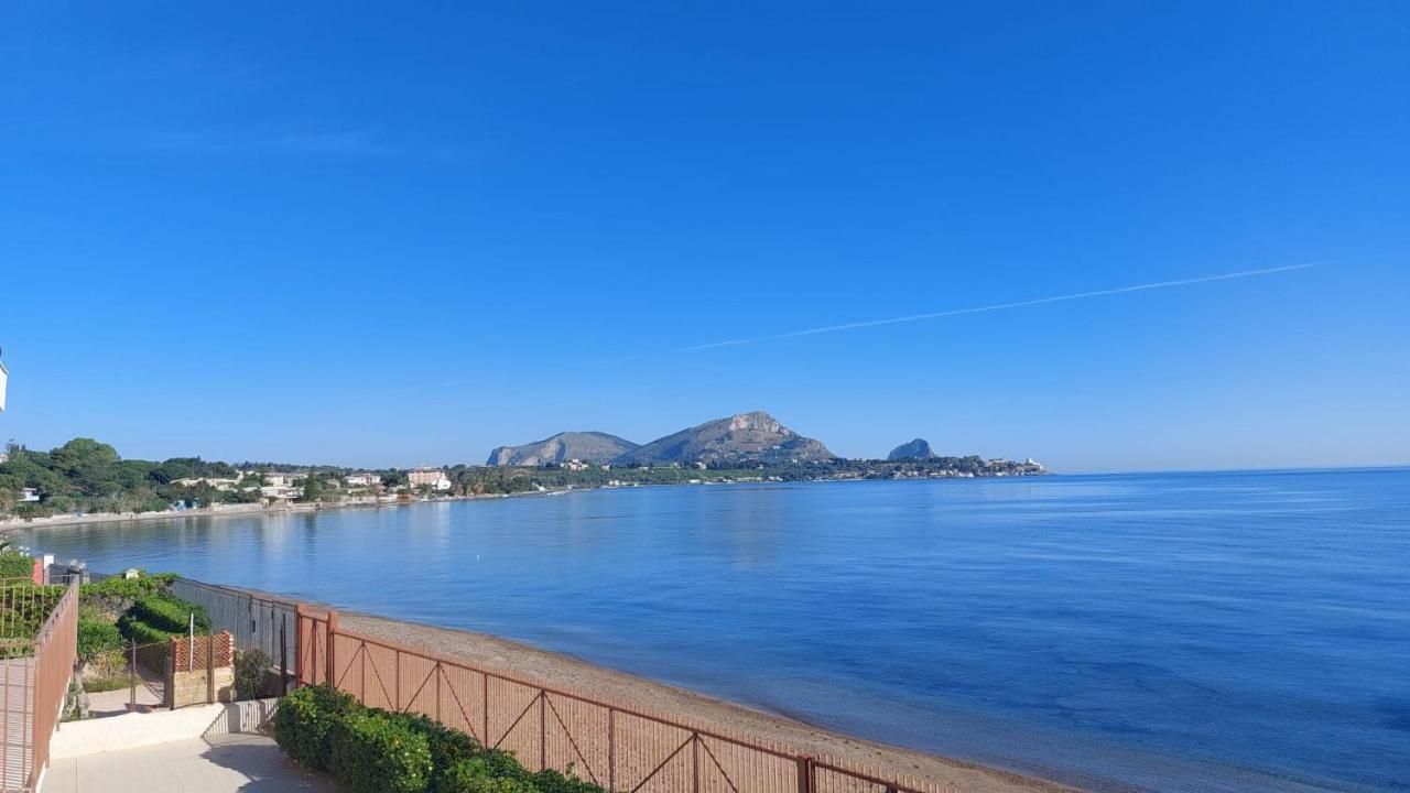 Blue Life, Sea-Luxury Rooms On The Beach Between Palermo And Cefalu' Casteldaccia Exteriér fotografie