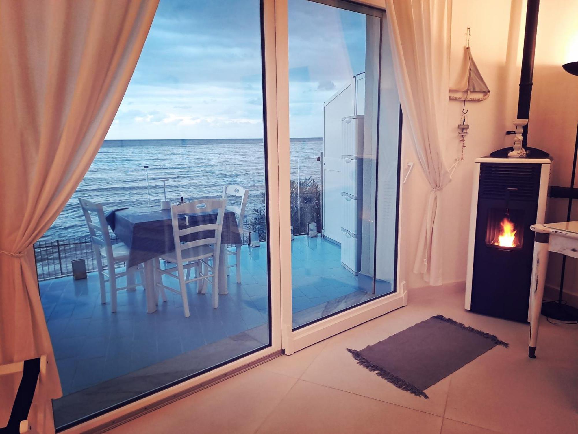 Blue Life, Sea-Luxury Rooms On The Beach Between Palermo And Cefalu' Casteldaccia Exteriér fotografie