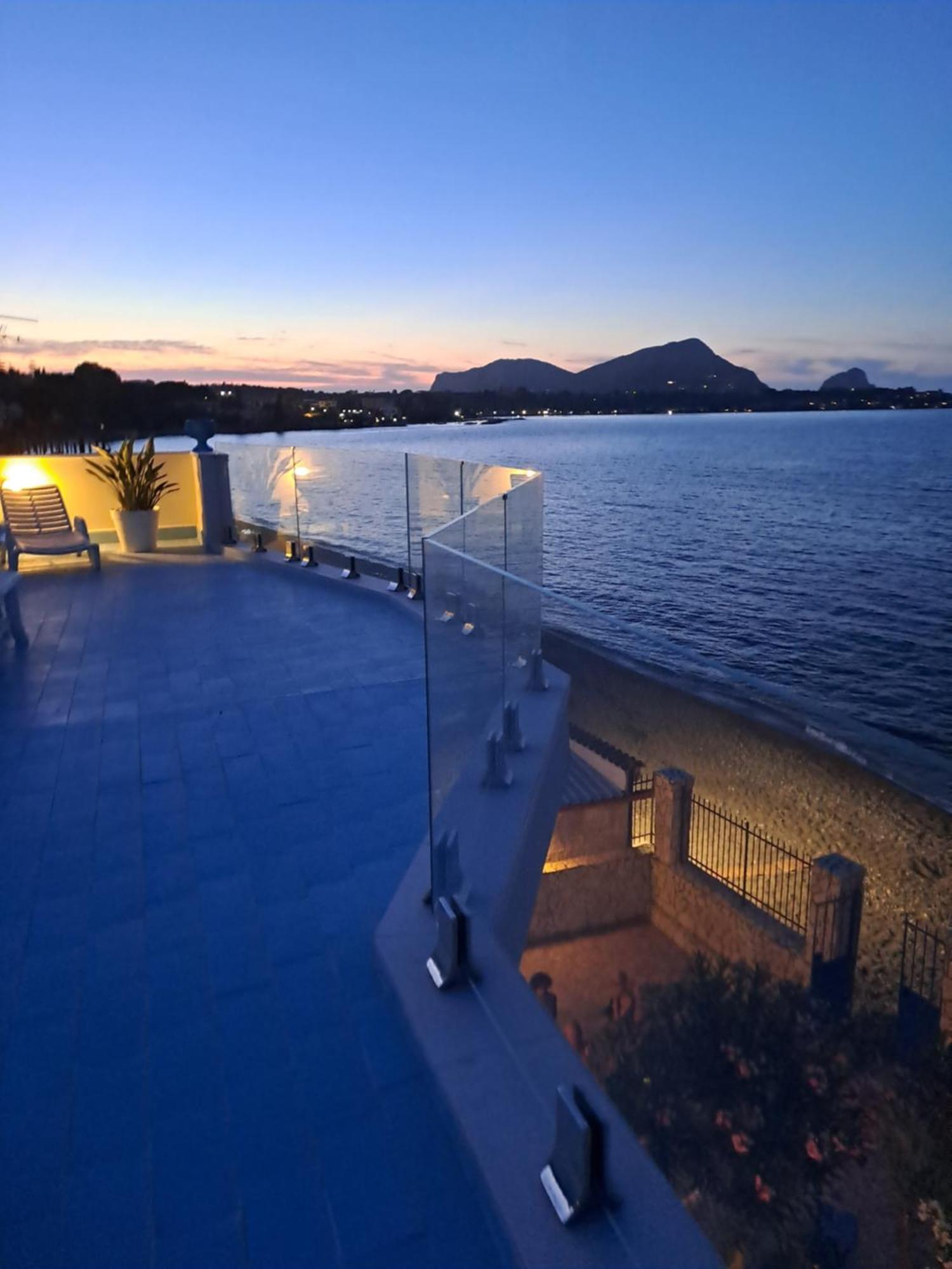 Blue Life, Sea-Luxury Rooms On The Beach Between Palermo And Cefalu' Casteldaccia Exteriér fotografie