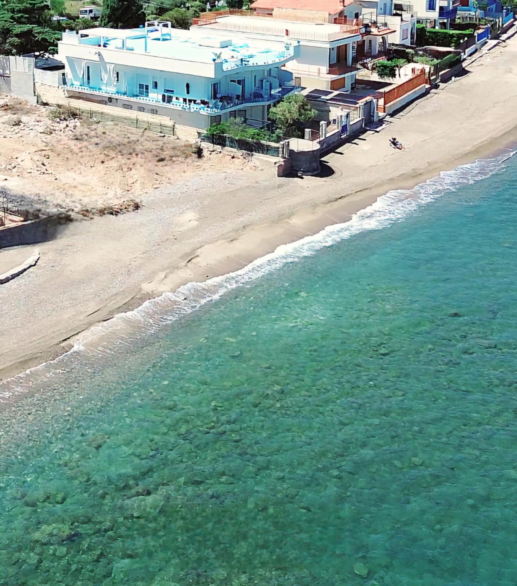 Blue Life, Sea-Luxury Rooms On The Beach Between Palermo And Cefalu' Casteldaccia Exteriér fotografie